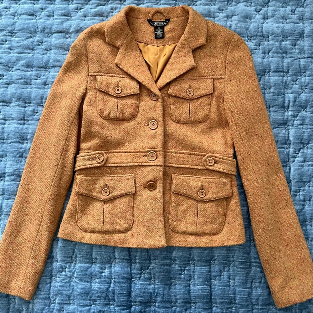 50% WOOL
50% VISCOSE
LINING
100% POLYESTER